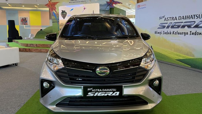 New Daihatsu Sigra New Daihatsu Sigra