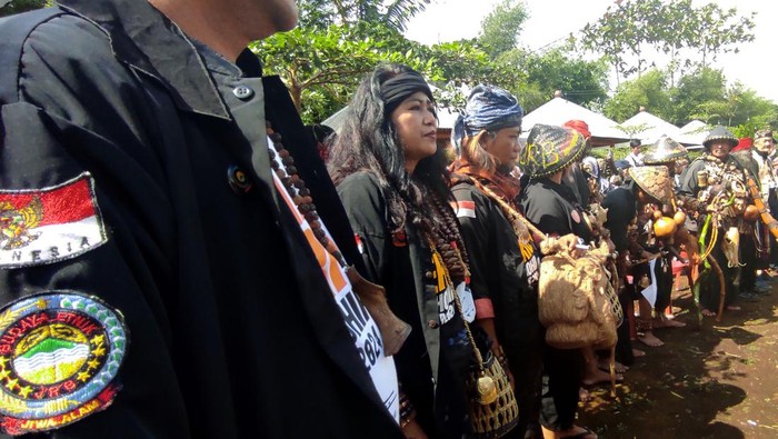 Dukungan pada Erick Thohir untuk maju Pilpres 2024 kembali menggema dari Tanah Pasundan. Deklarasi oleh Relawan Balad Erick Thohir itu dihelat di Bandung Timur.
