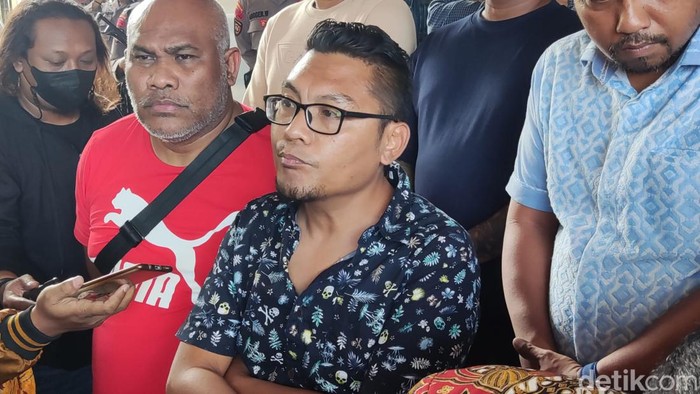 Sekjen Forum Pemuda NTT Indonesia Talla Alor di Mapolda DIY, Kamis (7/7/2022).