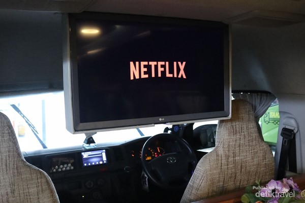 Bisa nonton Netflix dan Youtube sepuasnya selama perjalanan