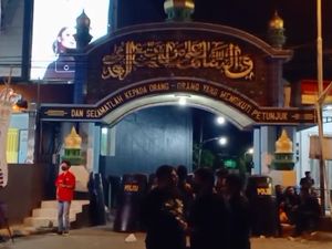 Sudah 12 Jam Dikepung Polisi, Bechi DPO Pencabulan Masih Belum Tertangkap