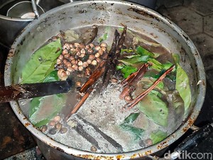Pandemi Reda, Produsen Bumbu di Kulon Progo Banjir Order Jelang Idul Adha