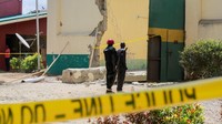 Penyerangan yang diduga dilakukan oleh anggota Boko Haram tersebut datang untuk mengeluarkan anggotanya yang ditahan di penjara.