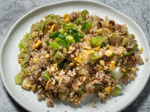 3 Resep Nasi Goreng Daging yang Gurih Nampol Untuk Sarapan Spesial