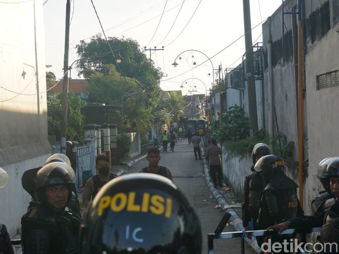 Situasi terkini upaya penangkapan anak kiai Jombang