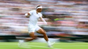 Susah Payah Kalahkan Taylor Fritz, Nadal ke Semifinal Wimbledon