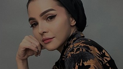 10 Transformasi Rosmanizar, Cerai dengan Cucu Soekarno Hingga Lepas Hijab