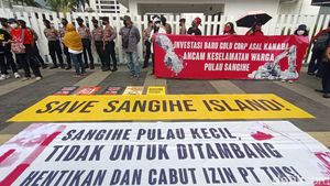 Usai Kementerian ESDM, Warga Demo Kedubes Kanada Tolak Tambang di Sangihe