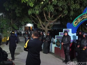 Personel Polisi Masih Disiagakan di Ponpes Shiddiqiyyah