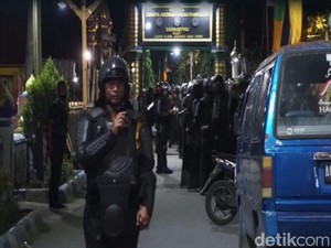 Kronologi Lengkap Aksi Jemput Paksa Mas Bechi yang Tegang dan Alot