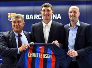 Barcelona Masih Mau Belanja Pemain, tapi...