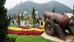 Menikmati Taman Bunga dan Bangunan Ala Kremlin di DCastello, Subang