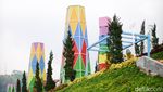 Menikmati Taman Bunga dan Bangunan Ala Kremlin di DCastello, Subang