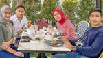 10 Momen Kulineran Medina Zein Bareng Suami hingga Teman-teman