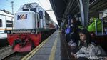 Jelang Idul Adha, Ribuan Warga Tinggalkan Jakarta dengan Kereta Api