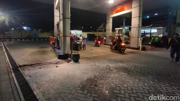 Lokasi bakar diri di SPBU Tambakrejo Surabaya