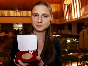 Maryna Viazovska, Ilmuwan Genius Asal Ukraina Peraih Nobel Matematika