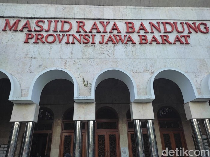 Masjid Raya Bandung