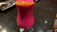 Untuk menu minumannya, Inaho Japanese Restaurant memiliki beberapa minuman andalan. Seperti Dragon Fist yang menyegarkan. Foto: detikFood