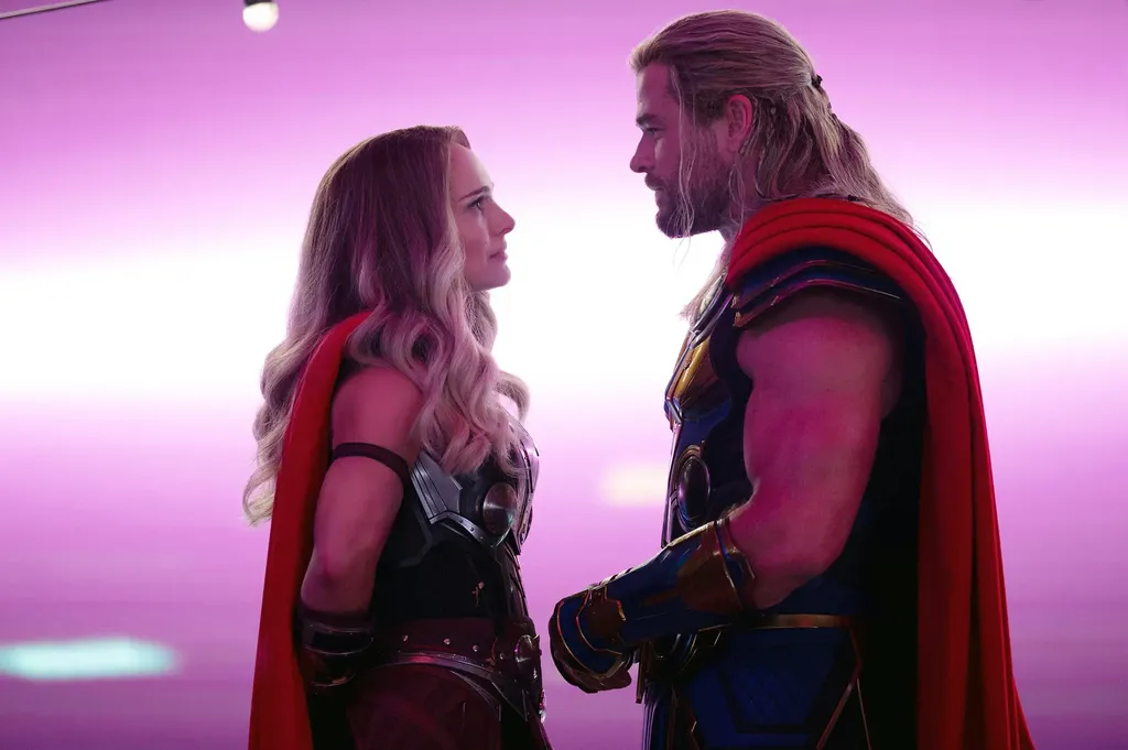 Natalie Portman membintangi 'Thor: Love and Thunder'.