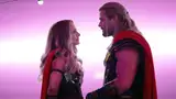 Chris Hemsworth Rela Diet Demi Adegan Mesra Bareng Natalie Portman