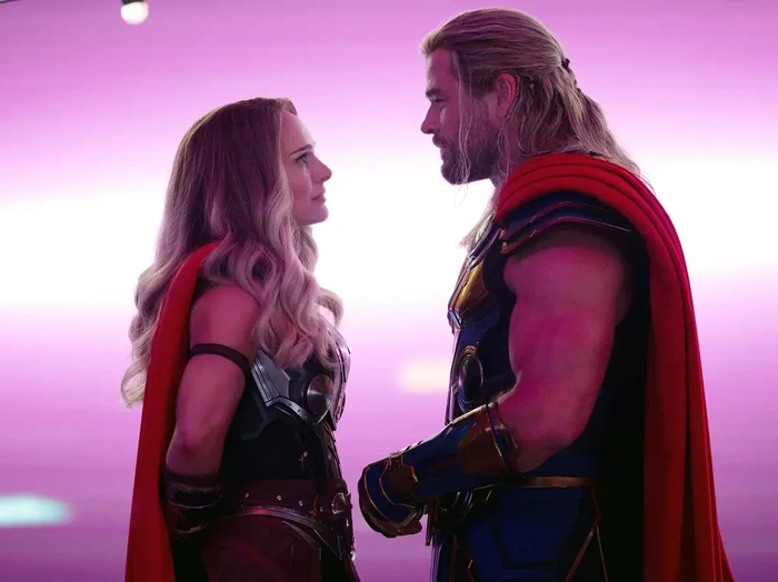 Natalie Portman di film Thor: Love and Thunder.