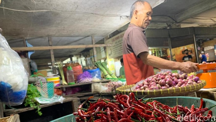 Pedagang cabai di Pusat Pasar Medan (Kartika/detikSumut)