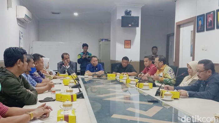 Rapat dengar pendapat (RDP) di Komisi C DPRD Makassar