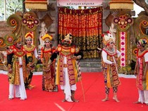 Apa Itu Bladbadan dalam Bahasa Bali? Simak 30 Contoh Berikut Ini