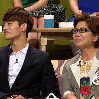 Seo In Guk yang berasal dari keluarga miskin dilatih menjadi pegulat. Ibunya menjual kardus bekas untuk menafkahi keluarganya. Hidupnya berubah setelah memenangkan kompetisi menyanyi Superstar K dan meraih hadiah 100 juta won (sekitar Rp 1,1 miliar). Dia menggunakan uang itu untuk membuka restoran keluarga. Foto: dok. Instagram