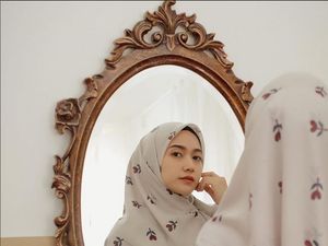 Tutorial Hijab Segi Empat Simpel dan Mudah Dipakai untuk Idul Adha 2022