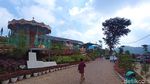 Foto: Wahana Khusus Bocil di Florawisata DCastello Ciater