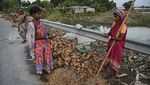 Ladang Jagung Rusak Gegara Banjir, Petani di India Pasrah
