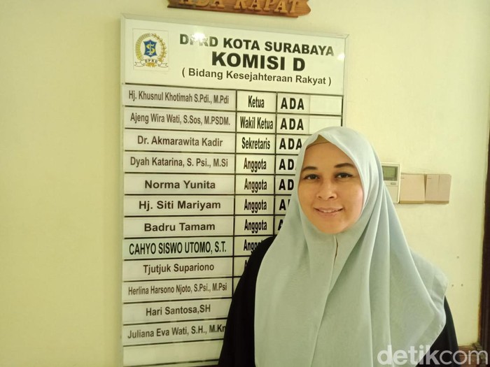 Wakil Ketua Komisi D DPRD Surabaya Ajeng Wira Wati