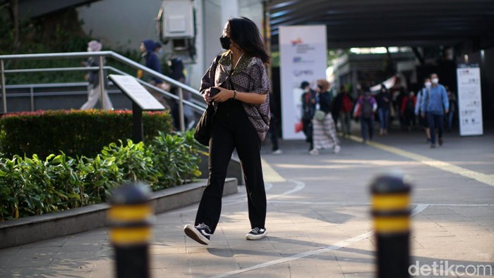 Update COVID-19 RI 21 Oktober: Tambah 2.227 Kasus, Kematian 18 Jiwa