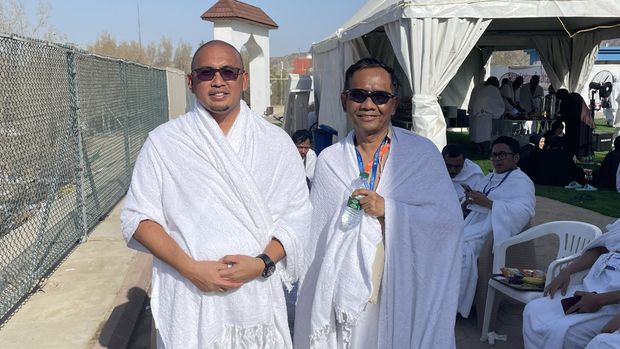 Andre Rosiade dan tokoh serta pejabat bertemu saat haji