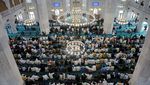 Foto-foto Salat Idul Adha di Berbagai Belahan Dunia