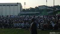 Pelaksanaan salat Iduladha tahun ini berbeda dengan sebelumnya. Hal ini menyusul adanya pelonggaran prokes dari pemerintah. Sebelumnya, salat Iduladha digelar di Masjid Raya Mujahidin dengan pembatasan saf.