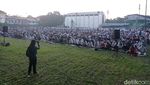 Salat Iduladha, Warga Muhammadiyah Padati Lapangan Lodaya Bandung