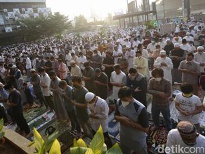 Niat Sholat Idul Adha Makmum, Imam, dan Sendiri Serta Tata Caranya