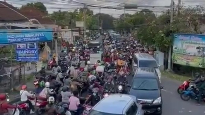 Kemacetan di Canggu, Kecamatan Kuta Utara, Kabupaten Badung, Bali