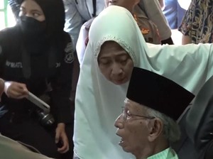Kiai Muchtar Disebut Kurang Fit Saat Mas Bechi Menyerah
