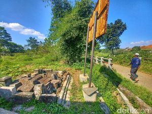 Muncul dari Dasar Citarum, Candi Bojongemas Bandung Tak Terawat