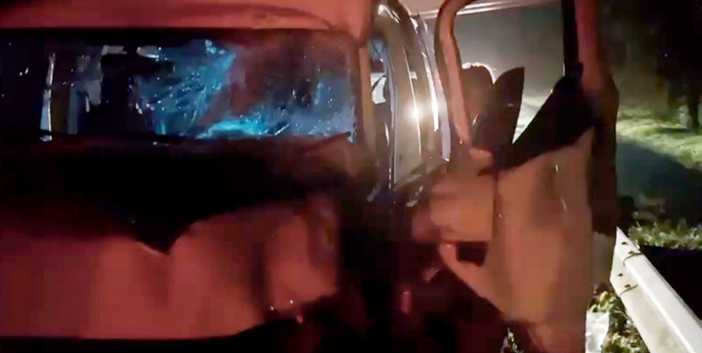 Kondisi mobil yang ditumpangi Charly Van Houten