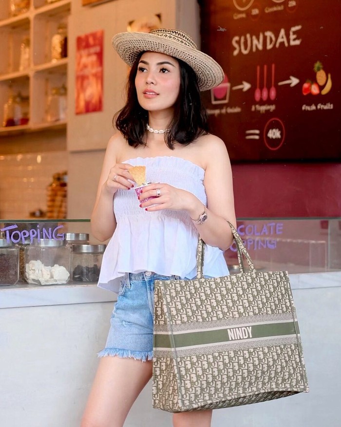 Nindy Ayunda