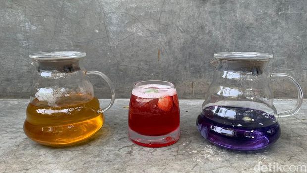 Peppermint Tea, Sparkling Tea, dan Eccentric Blue