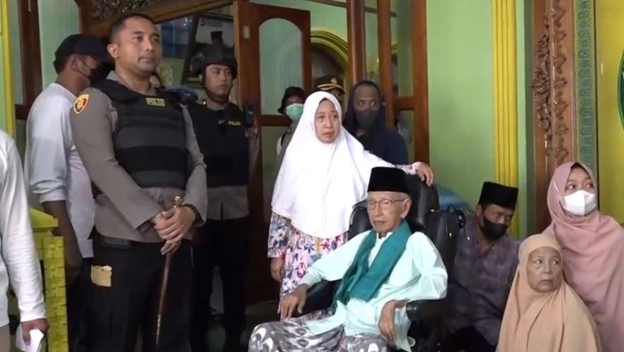 Proses negosiasi dengan Kiai Pengasuh Ponpes Shiddiqiyyah