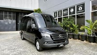 BAV kembali menampilkan desain interior terbarunya untuk unit New Mercedes Sprinter. Kabin dengan kapasitas 6 penumpang ini didesain super mewah. Foto: dok. BAV Luxury Auto Design