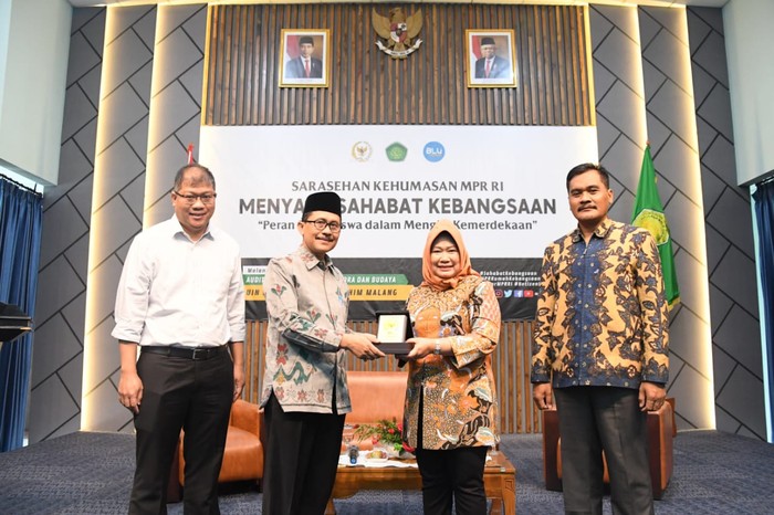 Sarasehan Kehumasan MPR