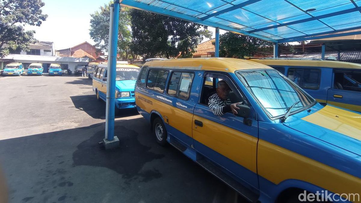 Olomon ichida bitta qattiq porno